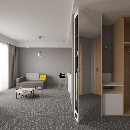 Holiday Inn Express Ankara - Airport Exterior photo